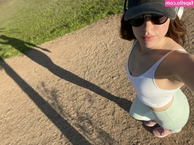 JackieMButler - Got a shiny new heart shaped anal plug finally   analplug  anal  toy 