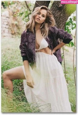 Debby Ryan [ debby-ryan ] - happy friday