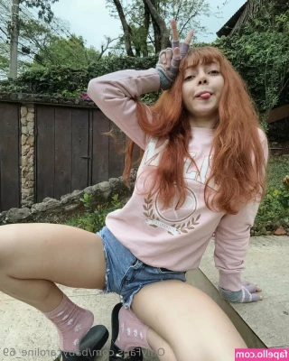babycaroline_69 [ babycaroline-69 ] - I'm waiting😘😘