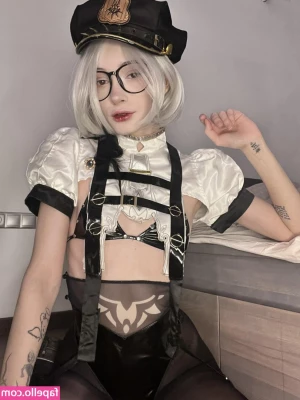 Ady Dark [ ady-dark ] - I think we have time to play a bit before you start your day