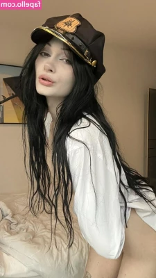 Ady Dark [ ady-dark ] - i think im going to make a new nsfw twt account to promote my