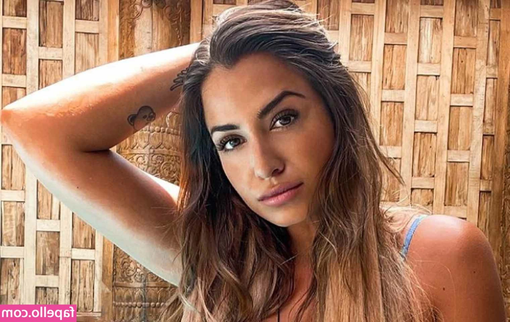 Jenefer Riili [ jenefer-riili ] - Are you finally going to let me cum? 🥺
