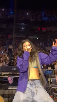 Ana Lorde [ ana-lorde-13 ] - It s lil but it s heavy    There is a video for this pic as well 