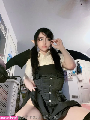 Booplesnoot - Do you want to see the best anal video daddy?? write to me in dm