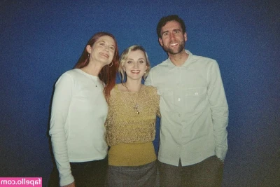 Bonnie Wright [ bonnie-wright-1 ] - Stay in bed with me baby it’s too cold outside