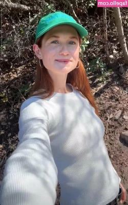 Bonnie Wright [ bonnie-wright-1 ] - A forgotten video of me shaking my super heavy, massive monster cock.