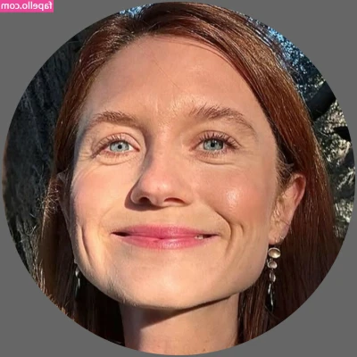 Bonnie Wright [ bonnie-wright-1 ] - Going to shoot a sexy photo set in a bit 😈💋