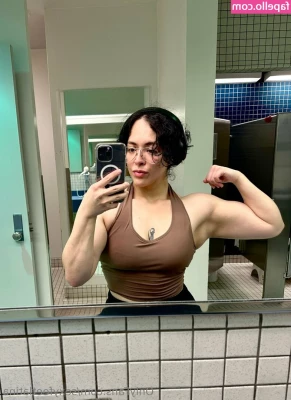 sexyfeetlatina - Typa btch that don t give ah fuk