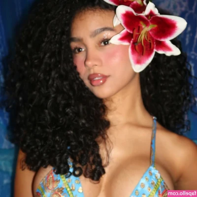 Barbara Ramirez [ barbara-ramirez ] - Hey yall so thinking about being active what yall think ? And what