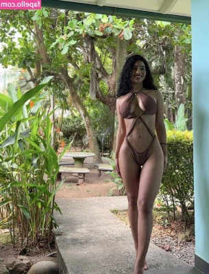 Barbara Ramirez [ barbara-ramirez ] - Esta lenceria me gusta mucho