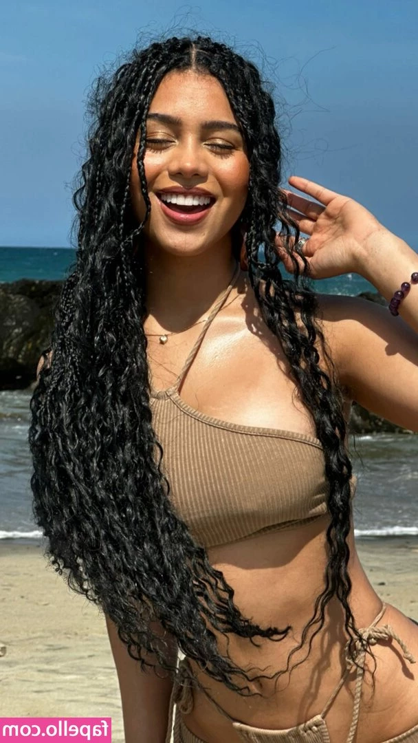 Barbara Ramirez [ barbara-ramirez ] - Dripping in it ;3