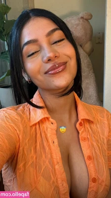 Barbara Ramirez [ barbara-ramirez ] - I did it. I did the wink you like 😇