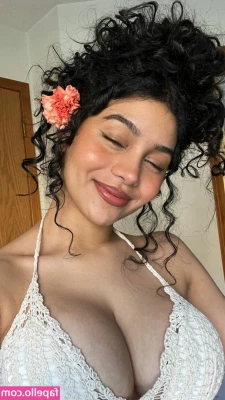 Barbara Ramirez [ barbara-ramirez ] - Sun bathing ☀️☀️☀️
