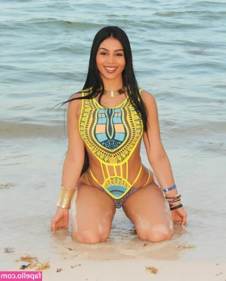 Barbara Ramirez [ barbara-ramirez ] - We know you wanna see more