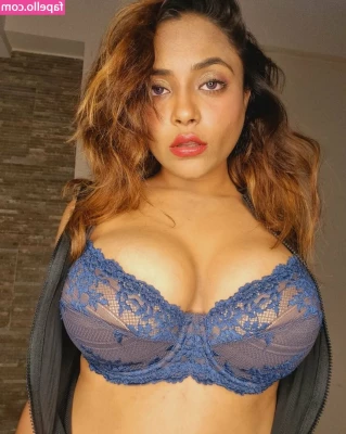 Nehal Vadoliya [ nehal-vadoliya ] - Your fav soft soles up close