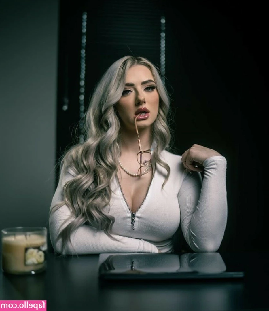 Miranda Cohen [ miranda-cohen ] - Weapon of mass destruction
