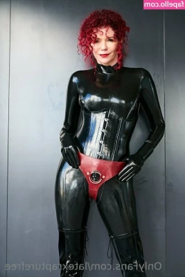 latexrapturefree - Sun sets and the lingerie comes out.✨