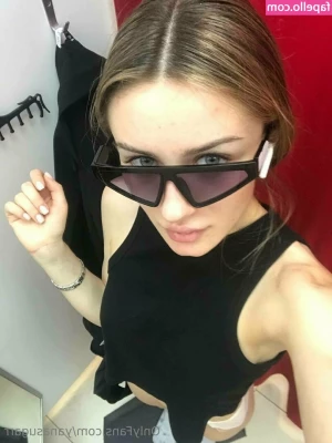 yanasugarr - hello babies how are you doing