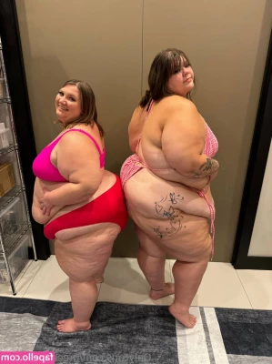 greedygirlmarie - how s the view from the back
