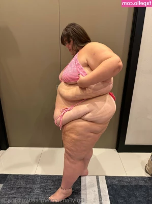 greedygirlmarie - UPDATE: I’m finally selling worn SOCKS! 3 day wear for $20 plus