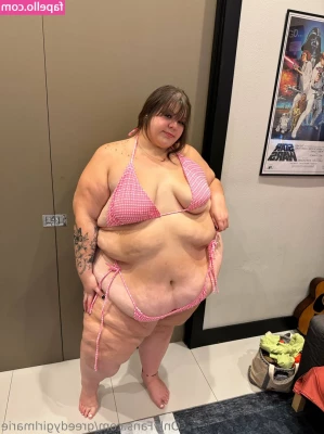 greedygirlmarie - I m alone in an underground car park  Can you pick me up