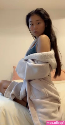 cherrymimi [ cherrymimi-1 ] - 🤭 BRAND NEW 🤭 MOVIE NIGHT 🍿 TURNED INTO A SLUT FEST…