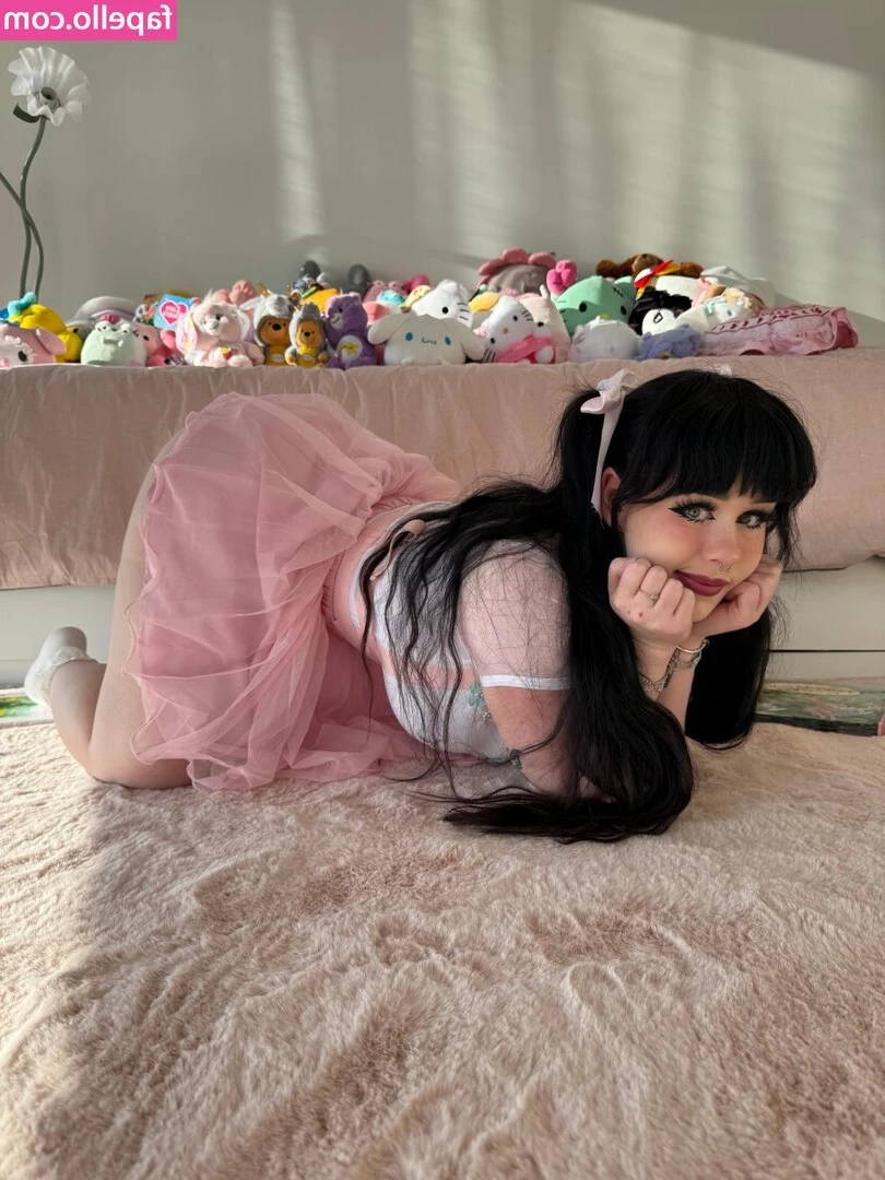 Lara Rose [ lara-rose-4 ] - Horny Puppy after School