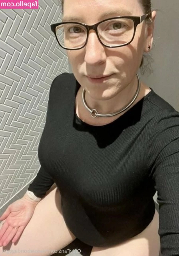 aussiebondagegirl - Bounce  bounce  bounce