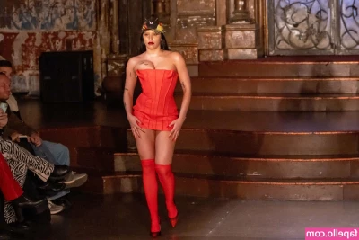 Lourdes Leon [ lourdes-leon ] - Thick N' Hairy Oily Strip N' Tease Vol 4 just got sent to your DMs!