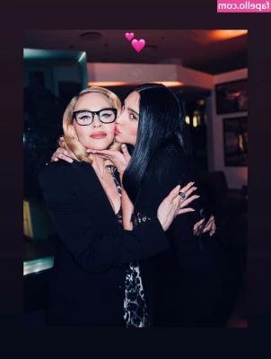 Lourdes Leon [ lourdes-leon ] - Devour me