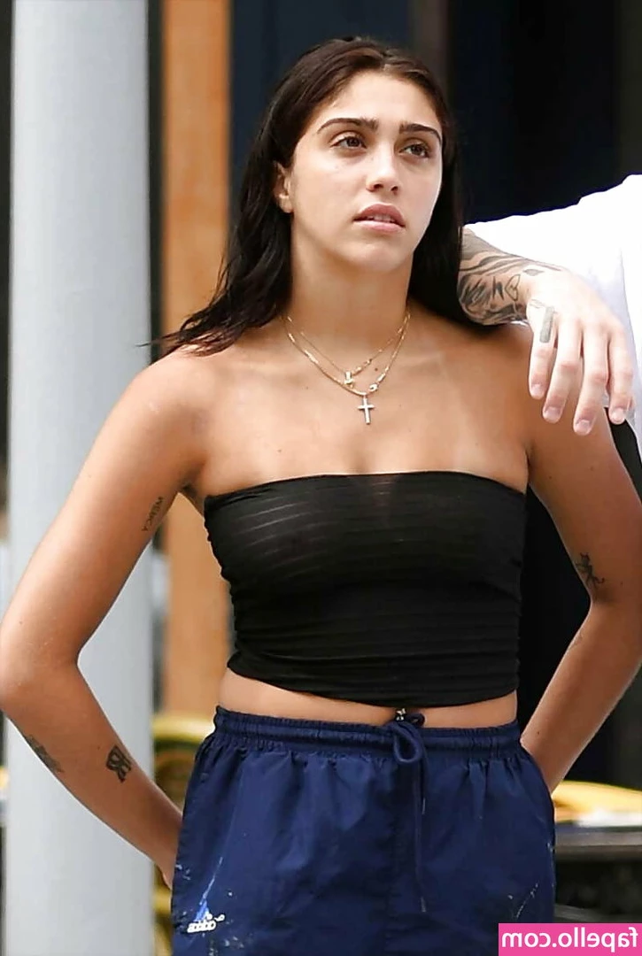 Lourdes Leon [ lourdes-leon ] - Goodnight, say it back🥰