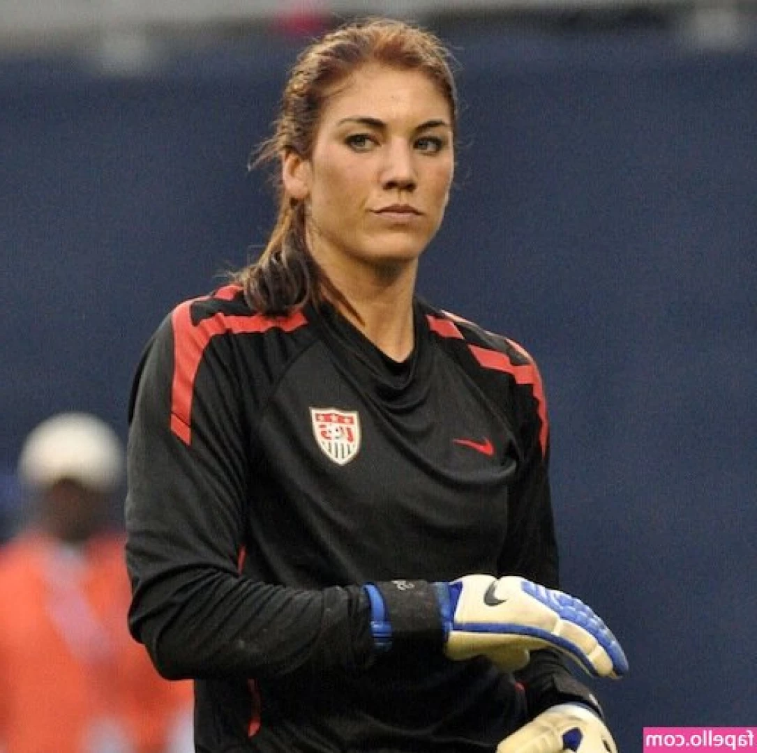 Hope Solo [ hope-solo ] - Late night editing  grip_reaper666 and  pixelvxn content