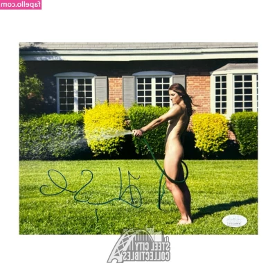Hope Solo [ hope-solo ] - Ugh  how hot  I thought it was all the gas I had and from one moment