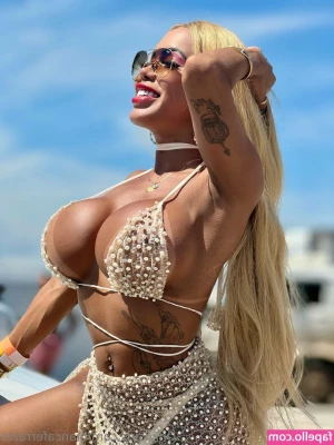 biancaferrazts - Will you be a good boy while I use you to cum