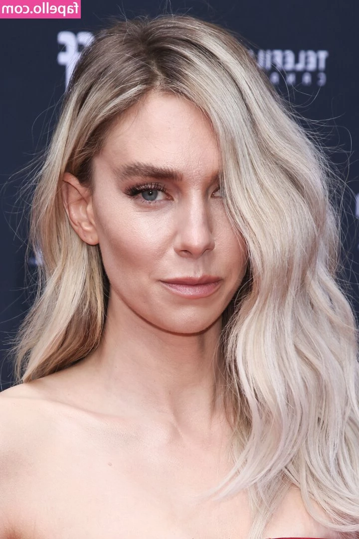 Vanessa Kirby [ vanessa-kirby ] - tb to Bogotá