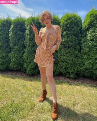KallMeKris [ kallmekris-1 ] - Can you help me take off this beautiful lingerie carefully? 👙🥵 part 1