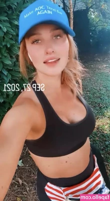 Tomi Lahren [ tomi-lahren ] - Begging you to cum on my face