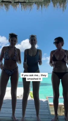 Davina McCall [ davina-mccall ] - all cheeked up for you on a thursday 💕