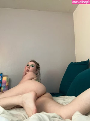 Aspyn Rose [ aspyn-rose ] - Spanking time