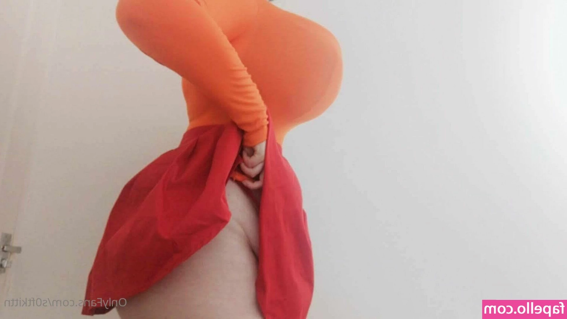 s0ftkittn - do you like my buttocks