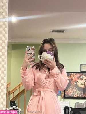 greyfivefine - TITTIE TUESDAY  check ya messages baby