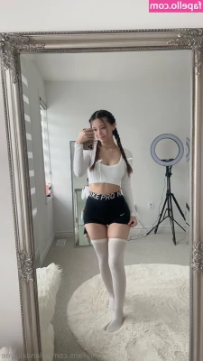 arianaxlufree - Sólo pasaba para saludar e invitarte a mi página de Onlyfans  