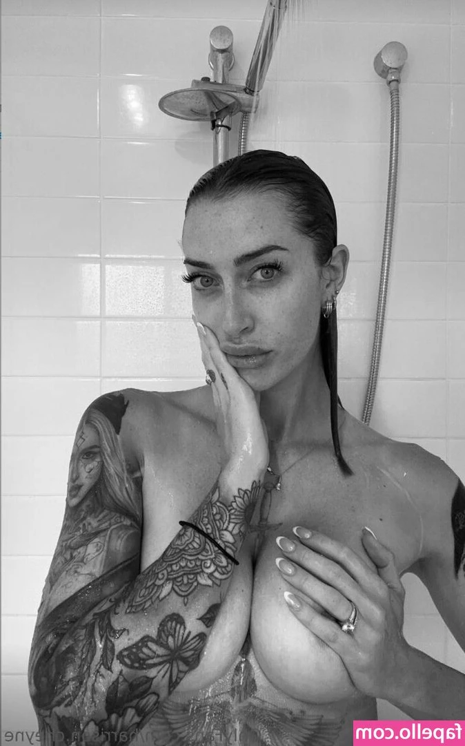 Harrison.cheyne [ harrison-cheyne ] - Good morning baby  Available for video call or Sexting