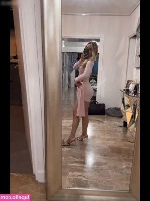 Davina Geiss [ davina-geiss ] - 👄..Good morning my secret lover 💋💜👅 ...🥰😍😘