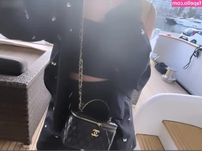 Davina Geiss [ davina-geiss ] - The purple one was vibrating and made me cum real quick