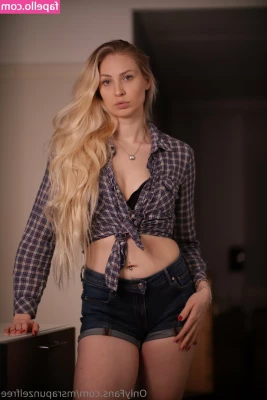 msrapunzelfree - Who s done work and ready to fuck me