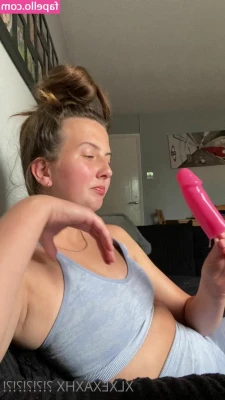 Leah Shorty [ leah-shorty-2 ] - I know you wish this was you rn  Who wants more content like this