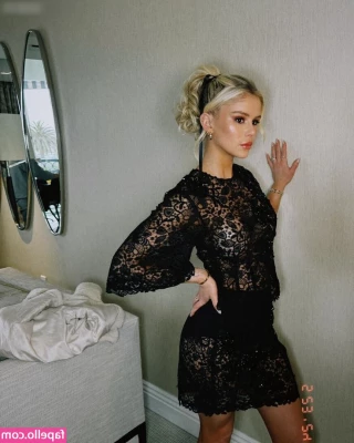 Erin Moriarty [ erin-moriarty ] - Can I be your Ebony Gf??