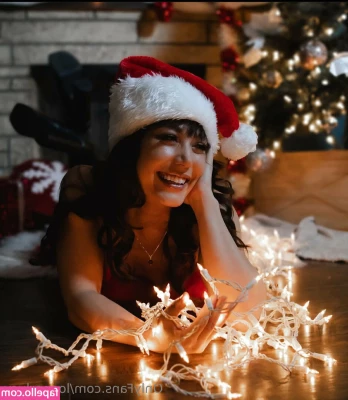 loonerlucy - FREE SUBSCRIPTION FREE   Hello baby  I m new to Only  Followme   