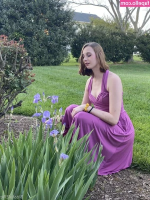 blissfulellie - Im offering for the Holidays a special Custom Video you direct  If
